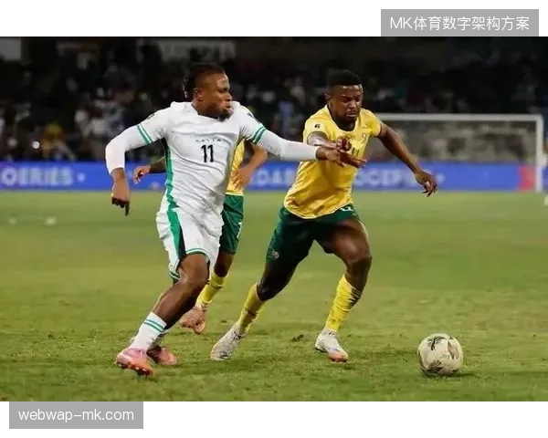 墨西哥携八场不败战绩迎战南非，阿兹特克球场的高原环境将是其争取开门红的关键战术变量